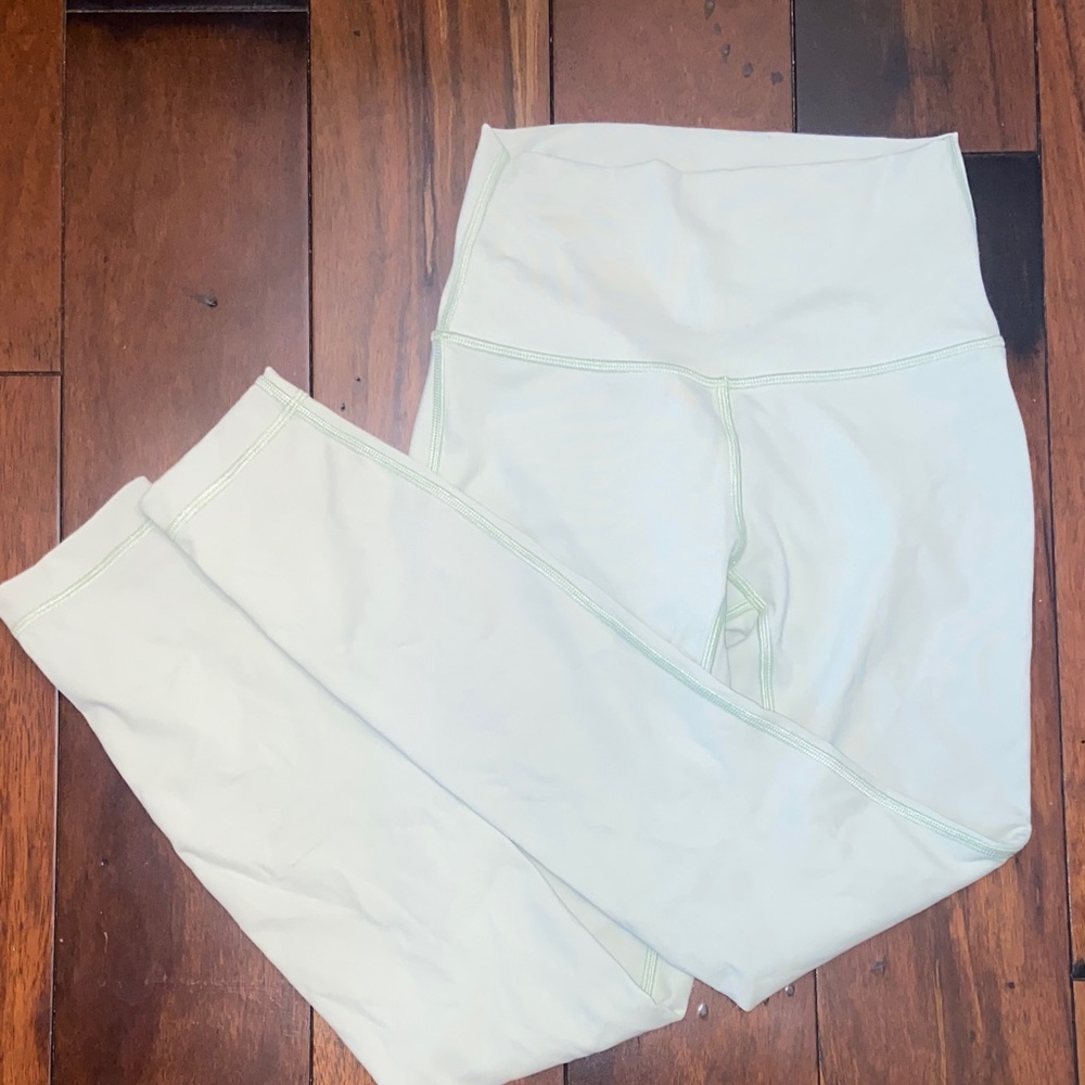 lululemon athletica light green Leggings